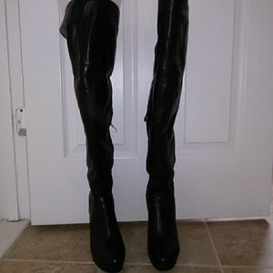 BCBGMAXAZRIA Boots
